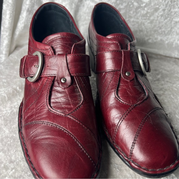 Burgundy Leather Shoes - Picture 7 of 11